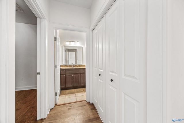 445 Providence Main Street 402, Huntsville, AL 35806