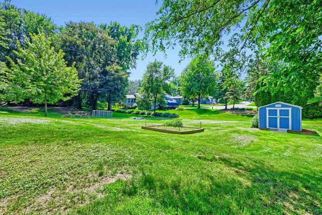 5745 Babcock Trail, Inver Grove Heights, MN 55077