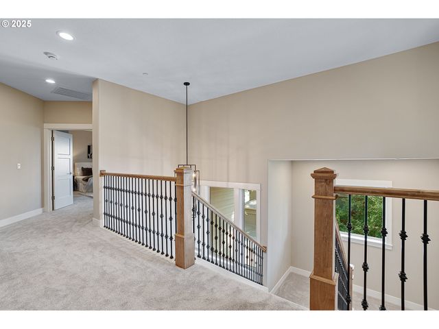 14 Juarez St, Lake Oswego, OR 97035