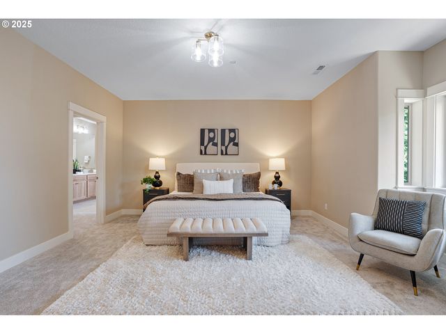 14 Juarez St, Lake Oswego, OR 97035