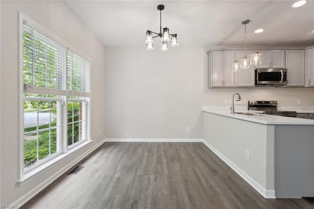 263 Herman Melville AVE, Newport News, VA 23606