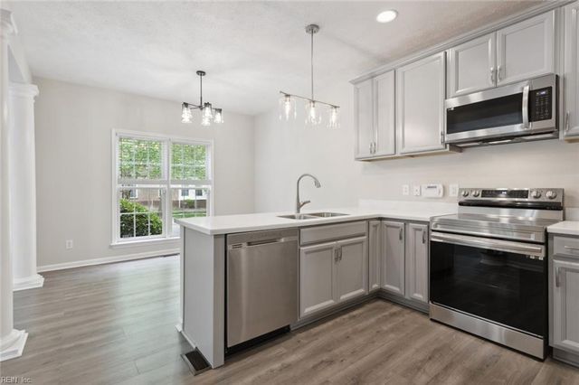 263 Herman Melville AVE, Newport News, VA 23606