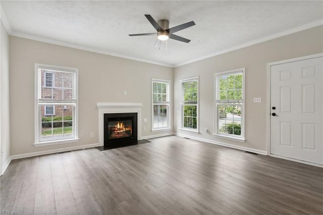 263 Herman Melville AVE, Newport News, VA 23606