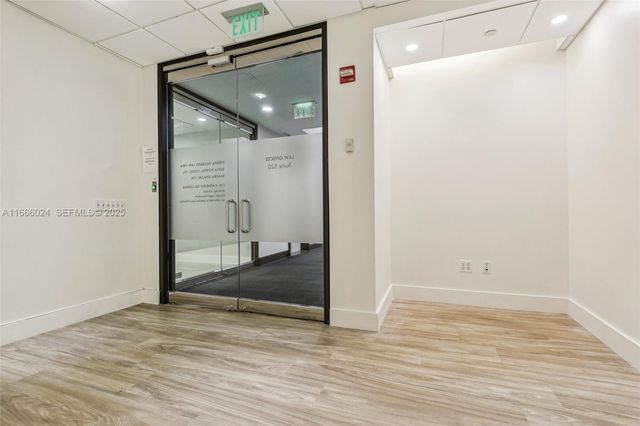 1200 Brickell Avenue 520 AD, Miami, FL 33131