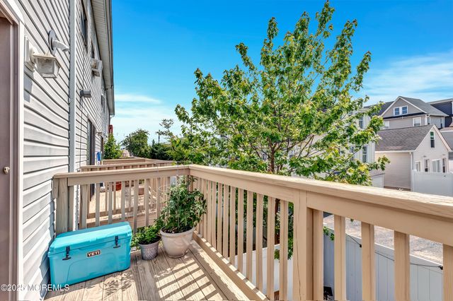 20 Cedar Street, 5, Highlands, NJ 07732