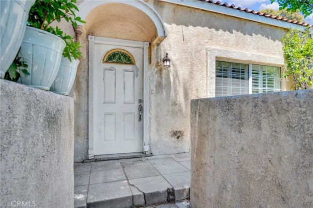 7275 Fountain Avenue, Los Angeles, CA 90046
