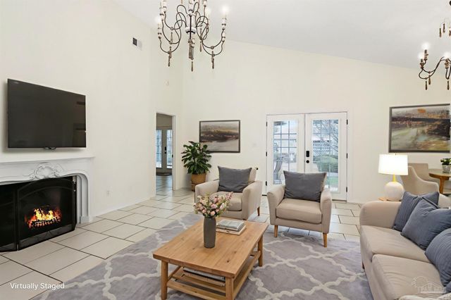 4368 Clair Ct, Gulf Breeze, FL 32563