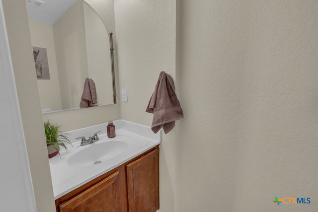 643 Cherokee Boulevard, New Braunfels, TX 78132