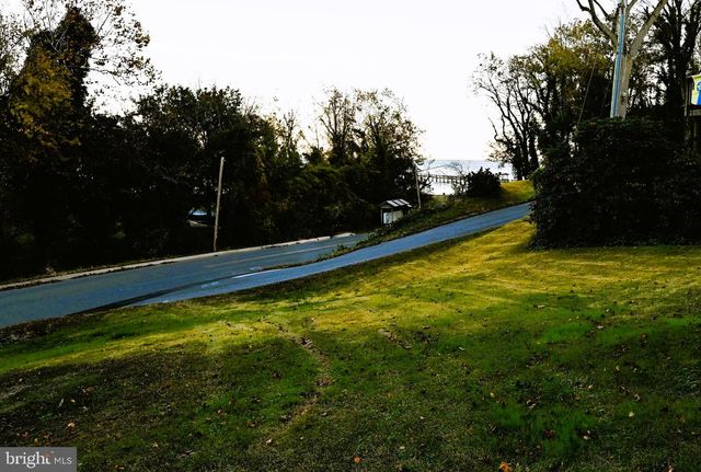 2011 NORTH AVE, Port Republic, MD 20676