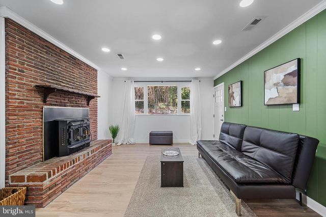 2011 NORTH AVE, Port Republic, MD 20676