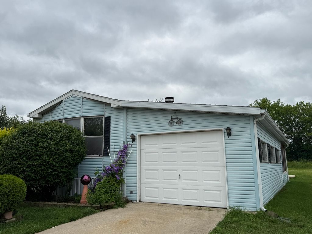 664 Huntsbridge Road, Matteson, IL 60443
