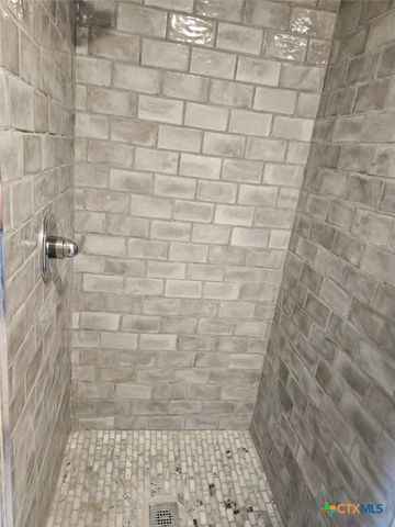 32 Briarwood Road, Belton, TX 76513