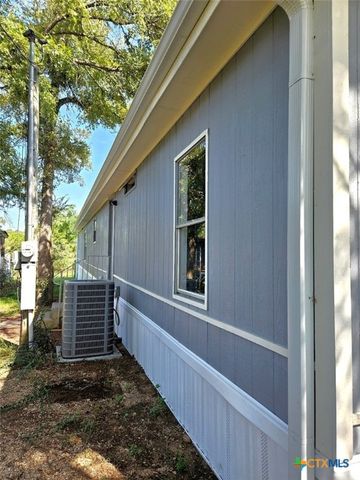 32 Briarwood Road, Belton, TX 76513