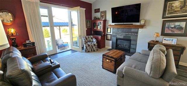 4010 Eastbridge Circle Road, Stockbridge Village, MI 49285