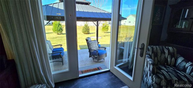 4010 Eastbridge Circle Road, Stockbridge Village, MI 49285