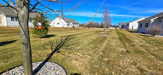 4010 Eastbridge Circle Road, Stockbridge Village, MI 49285