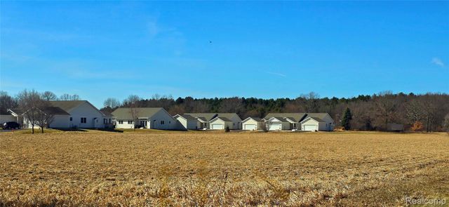 4010 Eastbridge Circle Road, Stockbridge Village, MI 49285