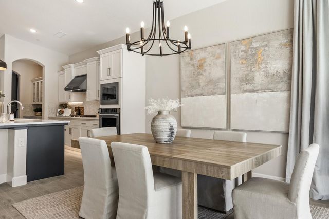 7271 W Ashcroft Avenue, Fresno, CA 93723