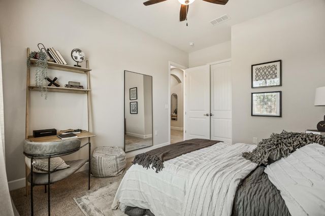 7271 W Ashcroft Avenue, Fresno, CA 93723