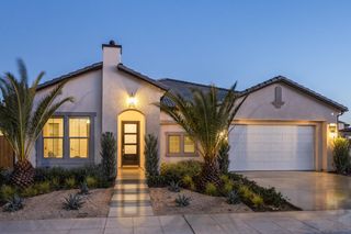 7271 W Ashcroft Avenue, Fresno, CA 93723