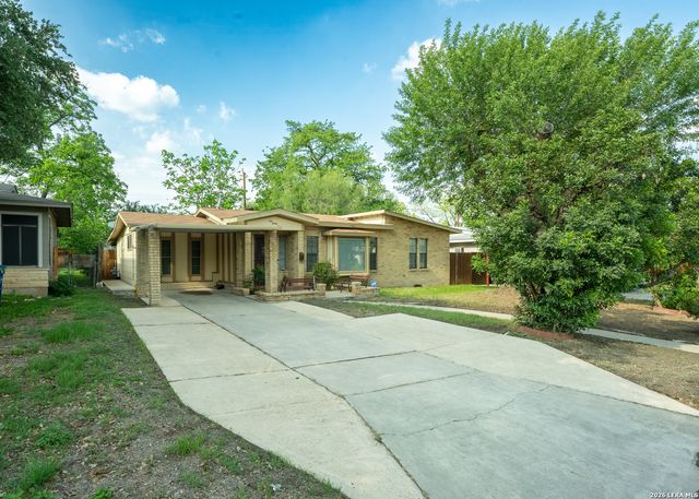 635 EDGEBROOK LN, San Antonio, TX 78213