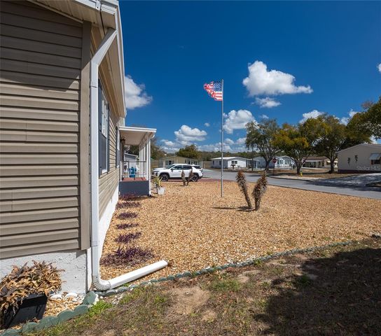 8144 WEATHERFORD AVENUE, Brooksville, FL 34613