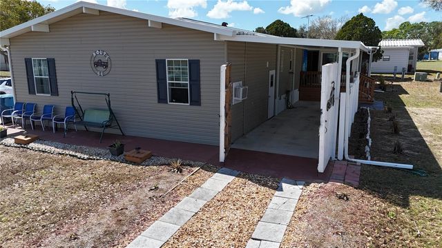 8144 WEATHERFORD AVENUE, Brooksville, FL 34613
