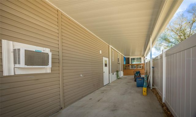 8144 WEATHERFORD AVENUE, Brooksville, FL 34613