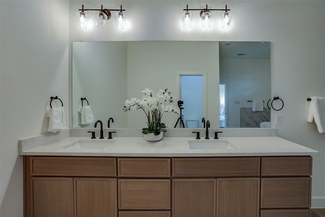 1601 Sea Breeze Court, Azle, TX 76020