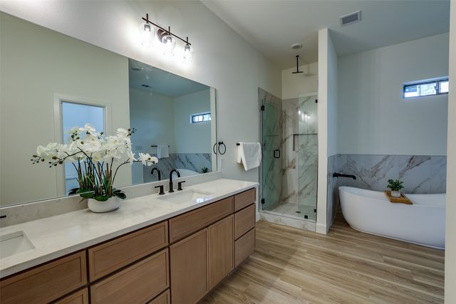 1601 Sea Breeze Court, Azle, TX 76020