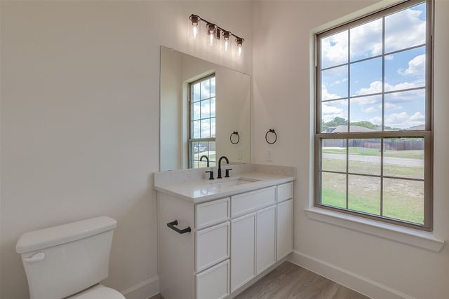 1601 Sea Breeze Court, Azle, TX 76020