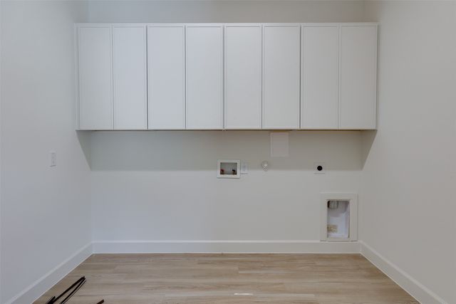 1601 Sea Breeze Court, Azle, TX 76020