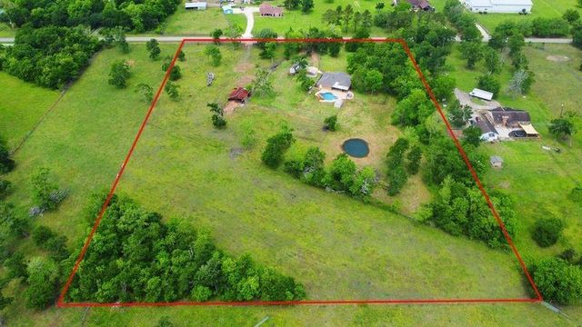 4249 County Road 571, West Columbia, TX 77486