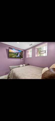 231 E 59th Street 1, Chicago, IL 60637