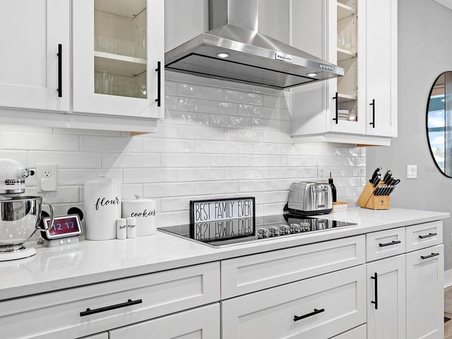 192 DAYLILY BOULEVARD, Nokomis, FL 34275