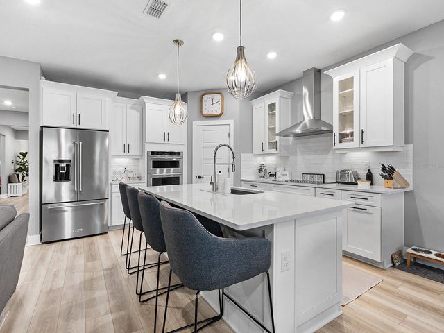 192 DAYLILY BOULEVARD, Nokomis, FL 34275