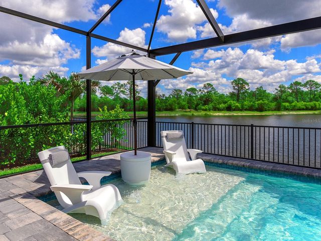 192 DAYLILY BOULEVARD, Nokomis, FL 34275