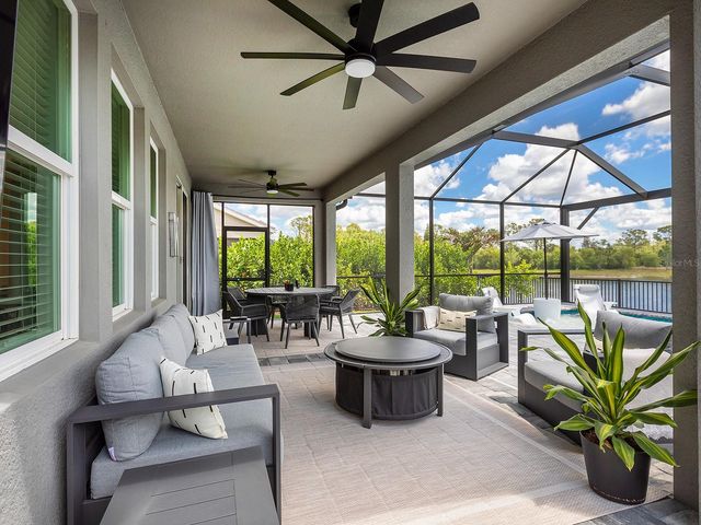 192 DAYLILY BOULEVARD, Nokomis, FL 34275