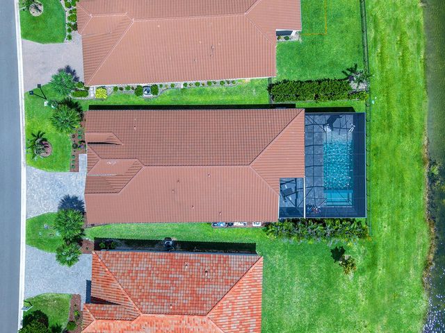 192 DAYLILY BOULEVARD, Nokomis, FL 34275