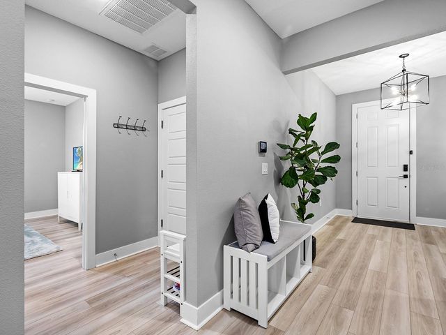 192 DAYLILY BOULEVARD, Nokomis, FL 34275