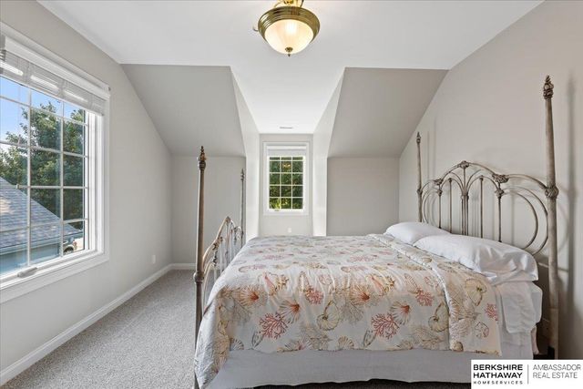 2131 S 181st Circle, Omaha, NE 68130