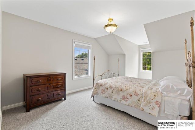 2131 S 181st Circle, Omaha, NE 68130