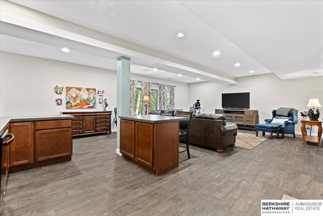 2131 S 181st Circle, Omaha, NE 68130