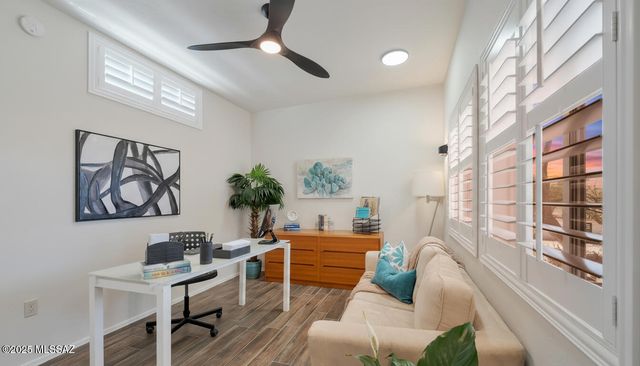 981 W Camino Delicias, Green Valley, AZ 85614