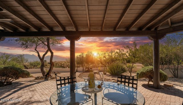 981 W Camino Delicias, Green Valley, AZ 85614