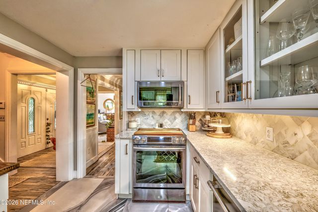 13380 EYNON Drive, Jacksonville, FL 32258