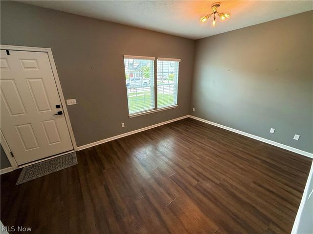 205 S Settlers Lane, Painesville, OH 44077