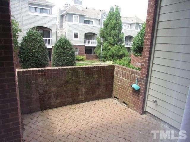 1001 Brighthurst Drive 101, Raleigh, NC 27605