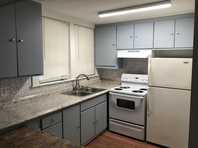 303 Bridge Ave, Murfreesboro, TN 37129