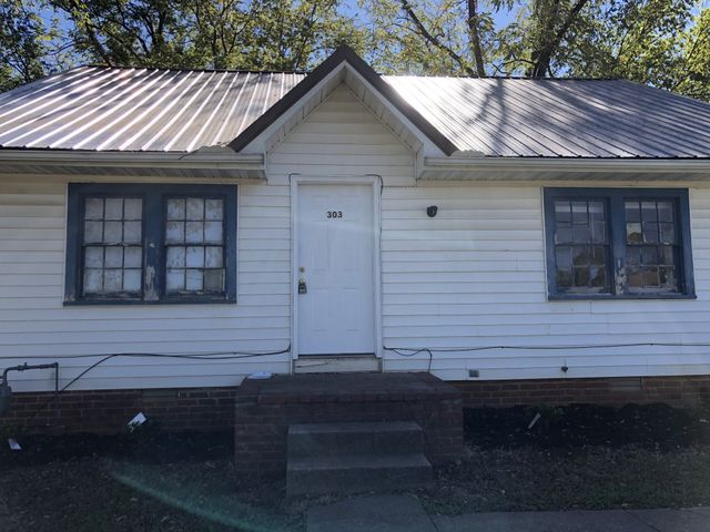 303 Bridge Ave, Murfreesboro, TN 37129